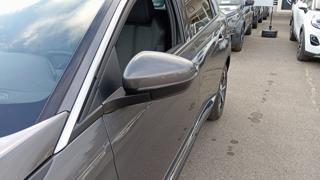 PEUGEOT 5008 usata, con Servosterzo