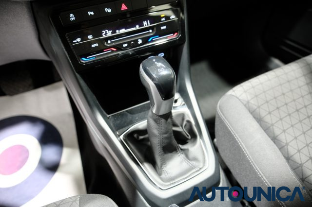 VOLKSWAGEN T-Cross usata, con Sensori di parcheggio posteriori