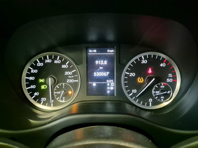 MERCEDES-BENZ Vito usata, con Interni in pelle