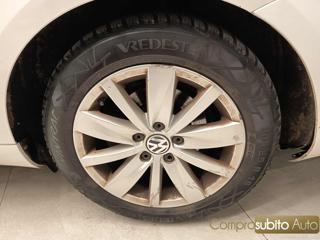 VOLKSWAGEN Passat Variant usata 23