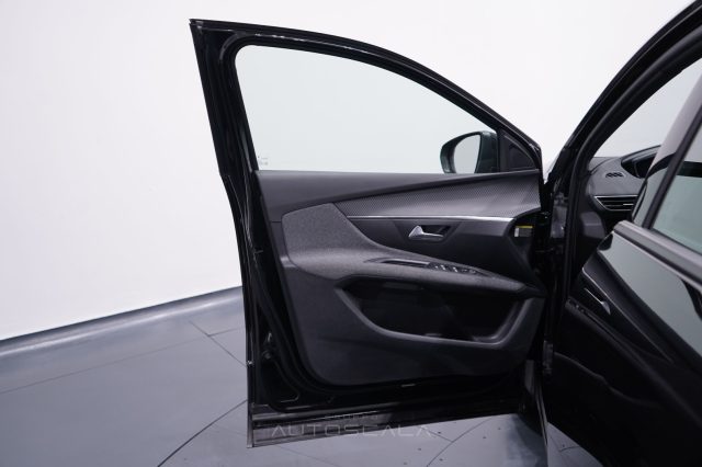 PEUGEOT 3008 usata, con Cruise Control
