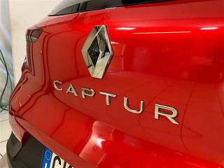 RENAULT Captur usata 24
