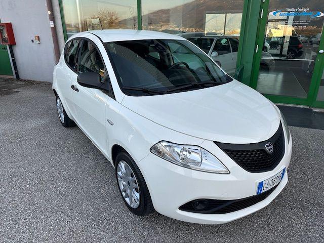 LANCIA Ypsilon usata, con ABS
