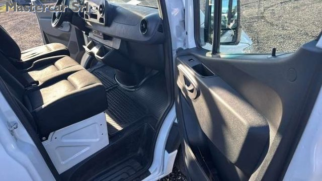 MERCEDES-BENZ Sprinter usata, con Autoradio