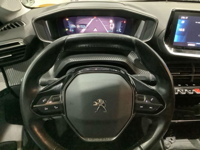 PEUGEOT 208 usata, con Specchietti laterali elettrici