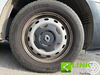 RENAULT Trafic usata, con Fendinebbia