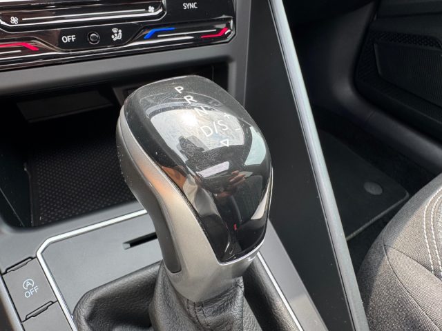 VOLKSWAGEN Taigo usata, con Lettore CD