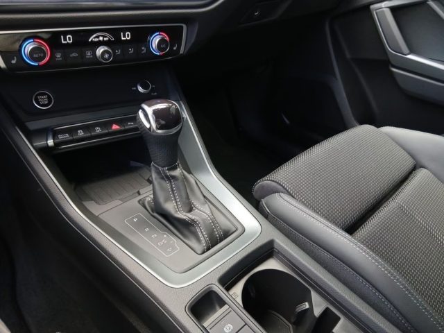 AUDI Q3 usata, con Park Distance Control