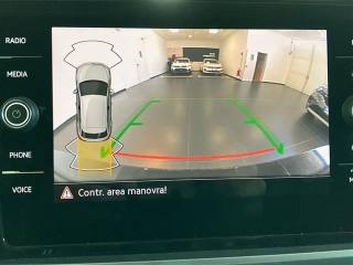 VOLKSWAGEN T-Roc usata, con Touch screen