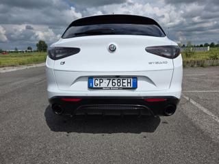 ALFA ROMEO Stelvio usata, con Alzacristalli elettrici