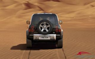 LAND ROVER Defender usata 2
