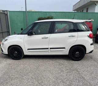 FIAT 500L usata, con Autoradio