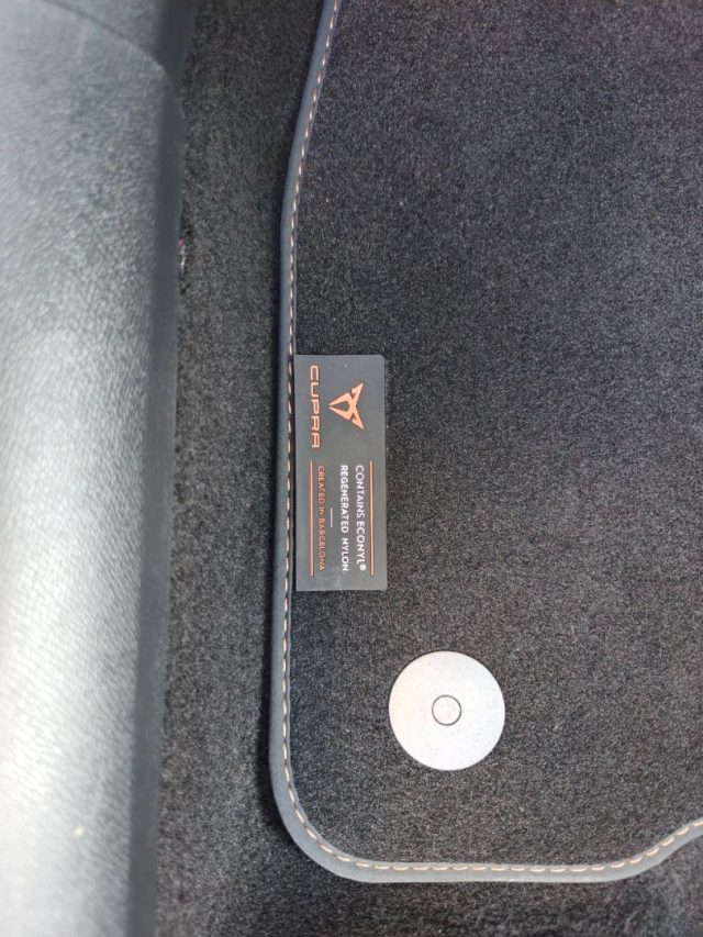 CUPRA Formentor usata, con Specchietti laterali elettrici