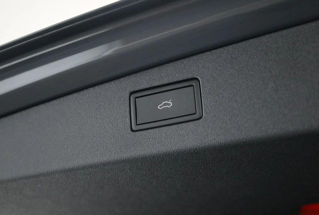 VOLKSWAGEN Tiguan usata, con Climatizzatore