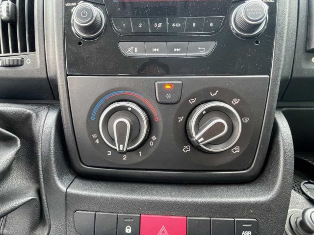 PEUGEOT Boxer usata 21