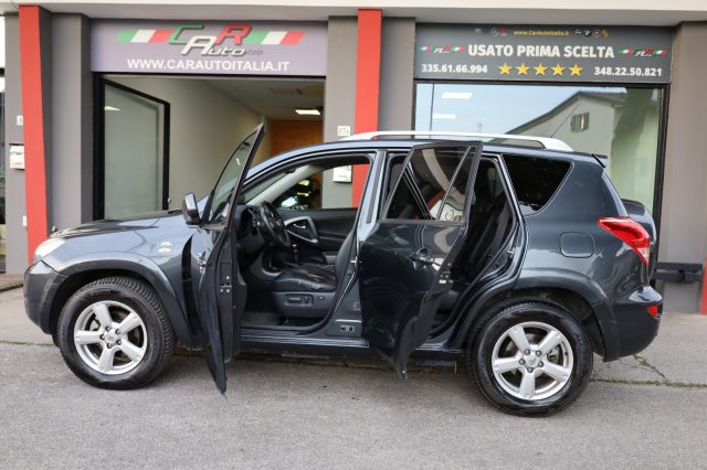 TOYOTA RAV 4 usata 46