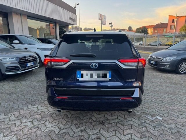 TOYOTA RAV 4 MY23 usata, con Alzacristalli elettrici