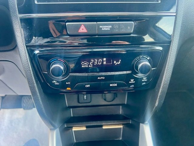 SUZUKI Vitara usata, con Touch screen