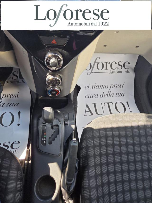 TOYOTA iQ usata, con Servosterzo