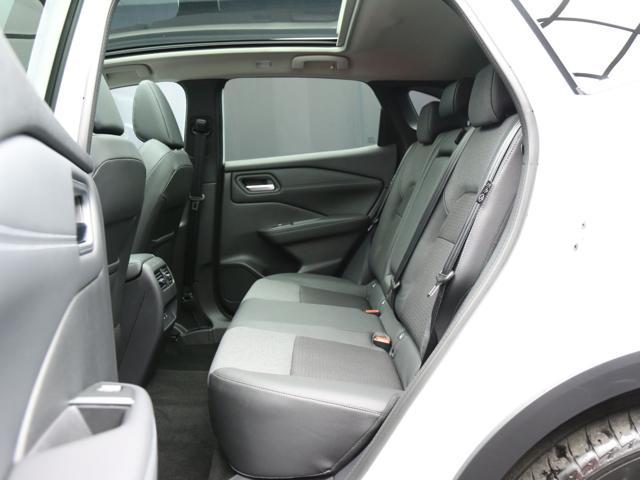 NISSAN Qashqai usata, con Boardcomputer