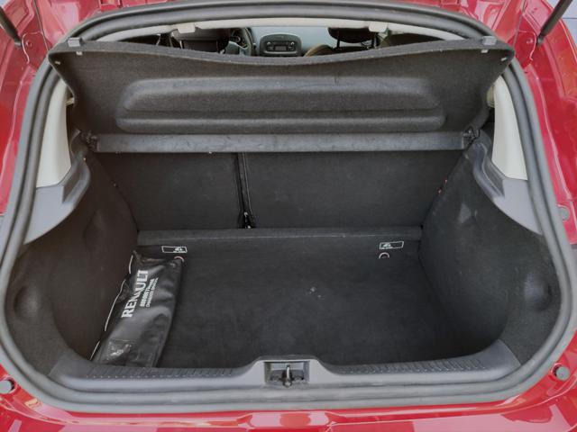 RENAULT Clio usata, con Sistema di navigazione