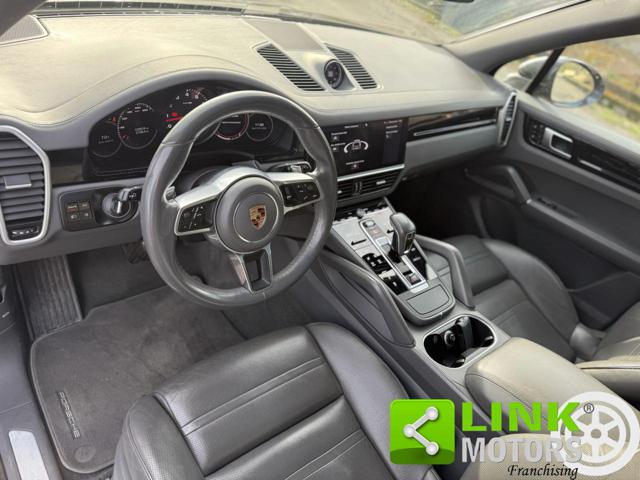 PORSCHE Cayenne usata, con Autoradio