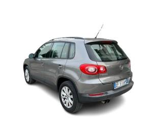 VOLKSWAGEN Tiguan usata, con Autoradio