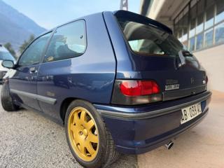 RENAULT Clio usata, con Sedile posteriore sdoppiato