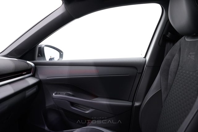 VOLKSWAGEN T-Roc usata, con Bluetooth