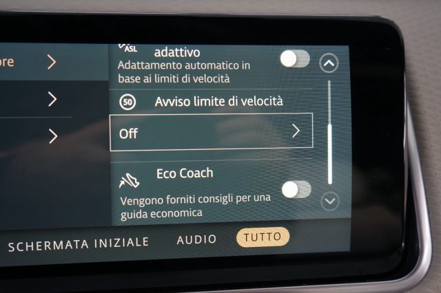 LAND ROVER Range Rover Velar usata, con Adaptive Cruise Control