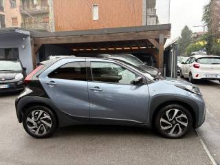 TOYOTA Aygo X usata, con Airbag laterali