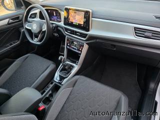 VOLKSWAGEN T-Roc usata, con Controllo automatico clima