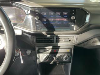 VOLKSWAGEN T-Cross usata, con USB