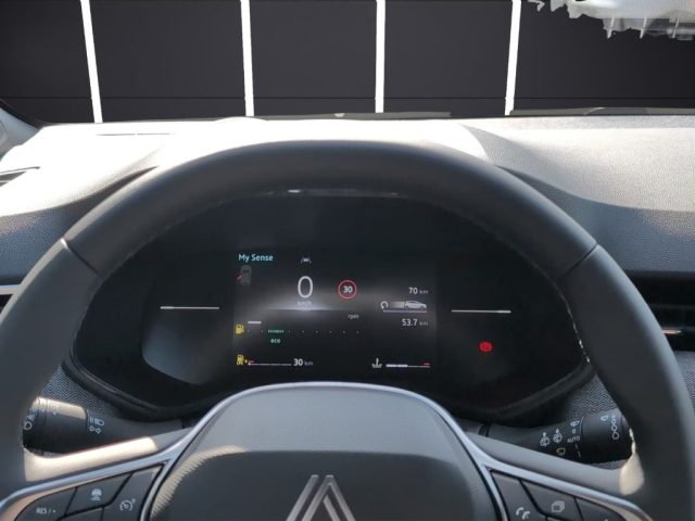 RENAULT Clio usata, con USB