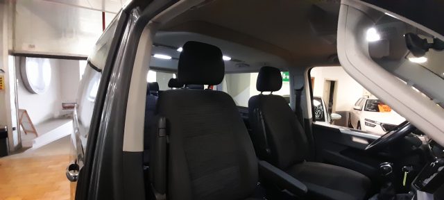 VOLKSWAGEN Multivan usata 32