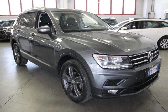 VOLKSWAGEN Tiguan Allspace usata, con Airbag laterali