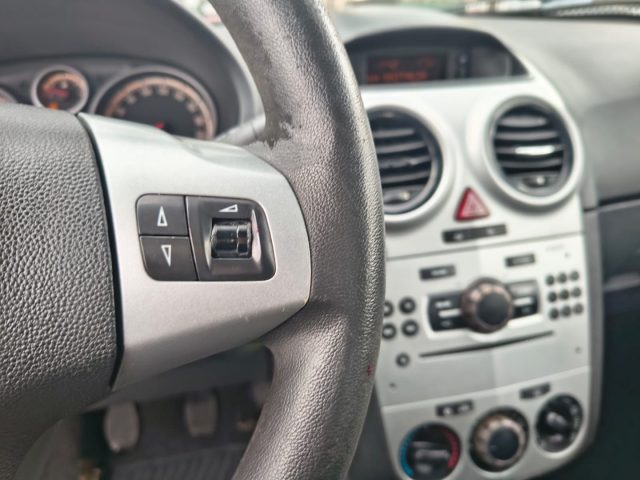 OPEL Corsa usata, con Controllo trazione