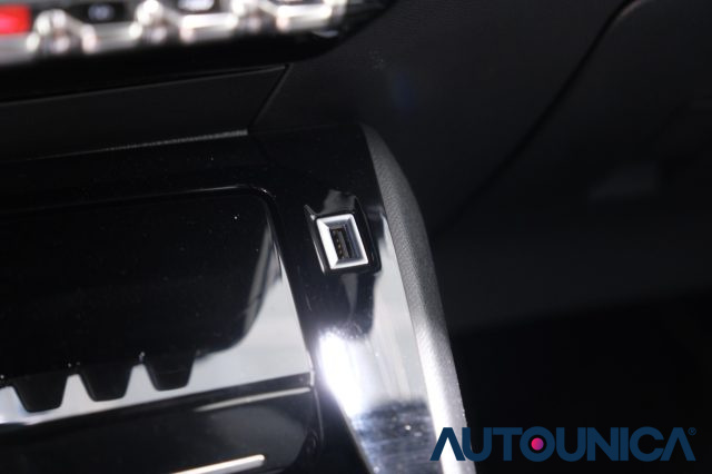 PEUGEOT 208 usata, con Vivavoce