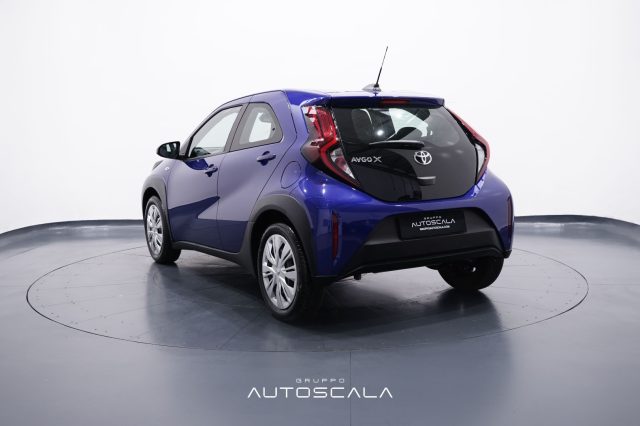 TOYOTA Aygo X usata, con Autoradio