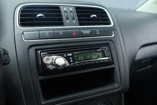 VOLKSWAGEN Polo usata, con Autoradio