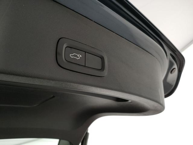 VOLVO XC40 usata, con Portellone posteriore elettrico