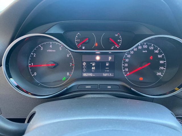 OPEL Crossland usata, con Controllo trazione