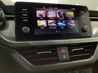 SKODA Kamiq usata, con Sedile posteriore sdoppiato