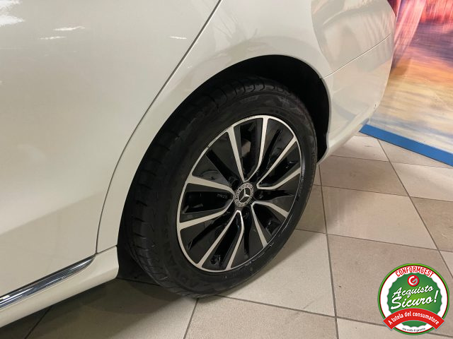 MERCEDES-BENZ C 220 usata, con Trazione integrale