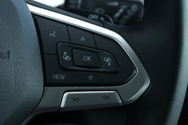 VOLKSWAGEN Golf usata, con Luci diurne LED