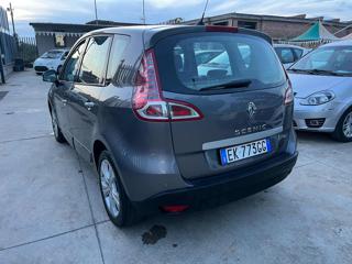 RENAULT Scenic usata, con Airbag laterali