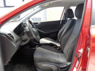 HYUNDAI i20 usata, con Bluetooth