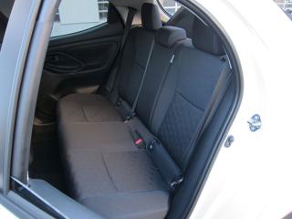 TOYOTA Yaris usata, con Volante multifunzione