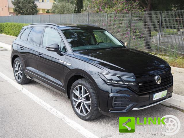 VOLKSWAGEN Touareg usata, con Bluetooth