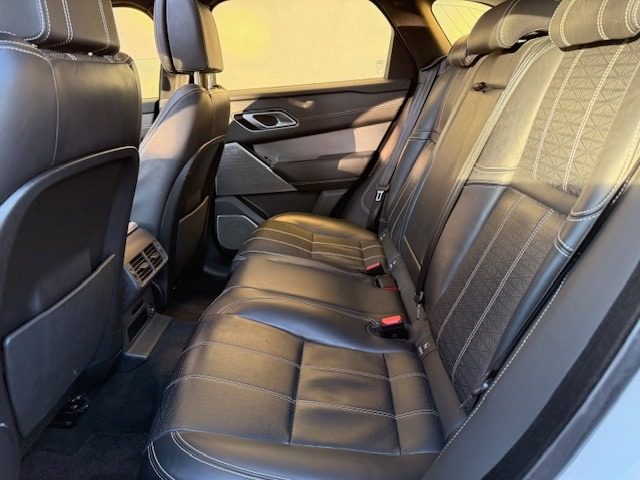 LAND ROVER Range Rover Velar usata, con Autoradio